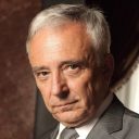 Mugur Isărescu